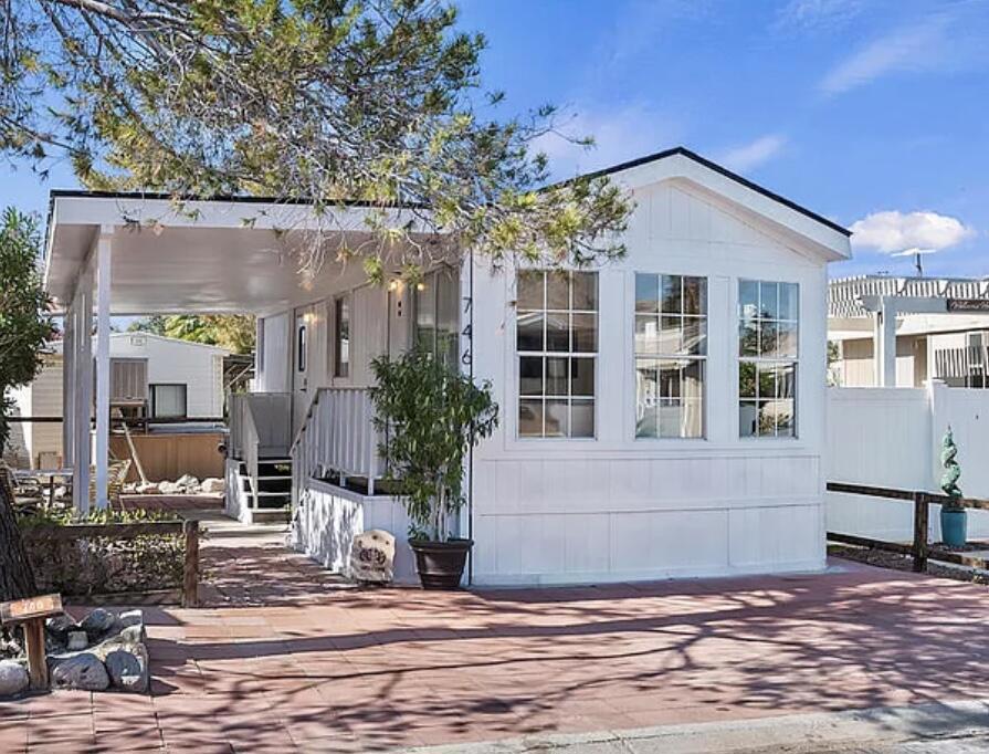 74711 Dillon Rd Spc 746
