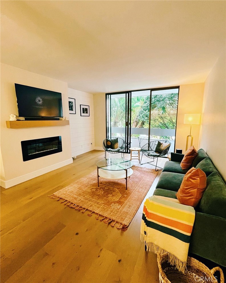 Fully furnished (utilities included) bright, beautiful and spacious 2 bedroom/2 bathroom modern farmhouse condo in a convenient location just a short stroll to the beach, boutique shops, great restaurants, Whole Foods, Santa Monica College, and the 3rd Street Promenade. Appliances include - cooktop, refrigerator, dishwasher, microwave, oven. Laundry in common area in the building. One parking space in the garage with secured access and one street parking. Also available as unfurnished with minimum one year lease. Ask Agent for details.