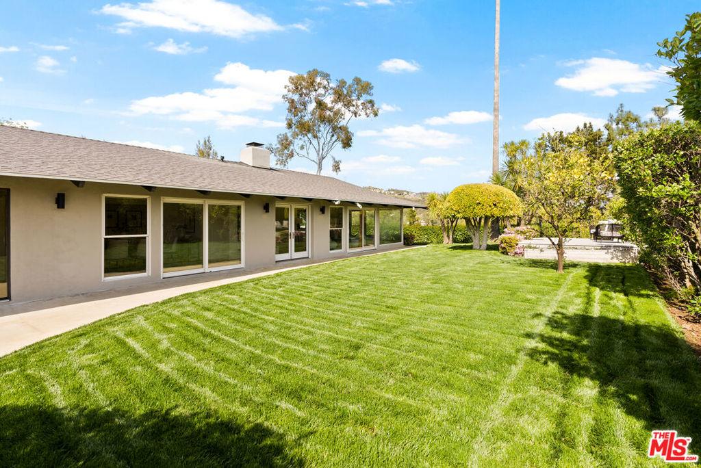 2058 Westridge Road