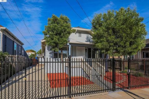 Photo of 9644 D St St, Oakland, CA 94603 (MLS # 41128628)