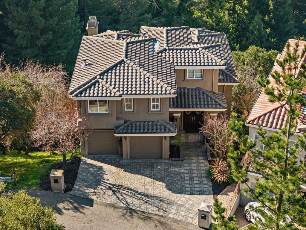 6194 6194 Mazuela Dr