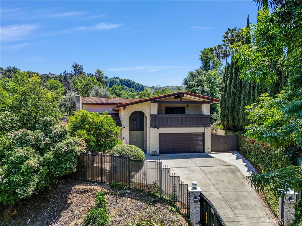 1467 S Montezuma Way