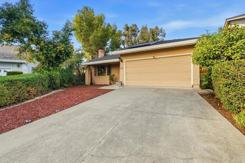 Photo of 586 Old Evans Road, Milpitas, CA 95035 (MLS # ML82032518)