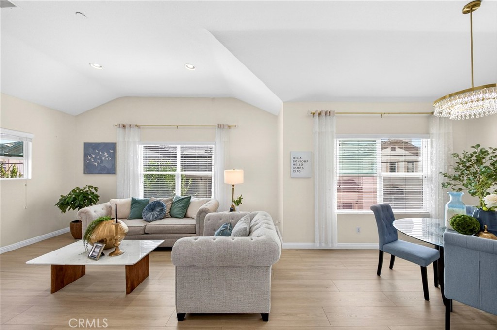 8692 Belmont A