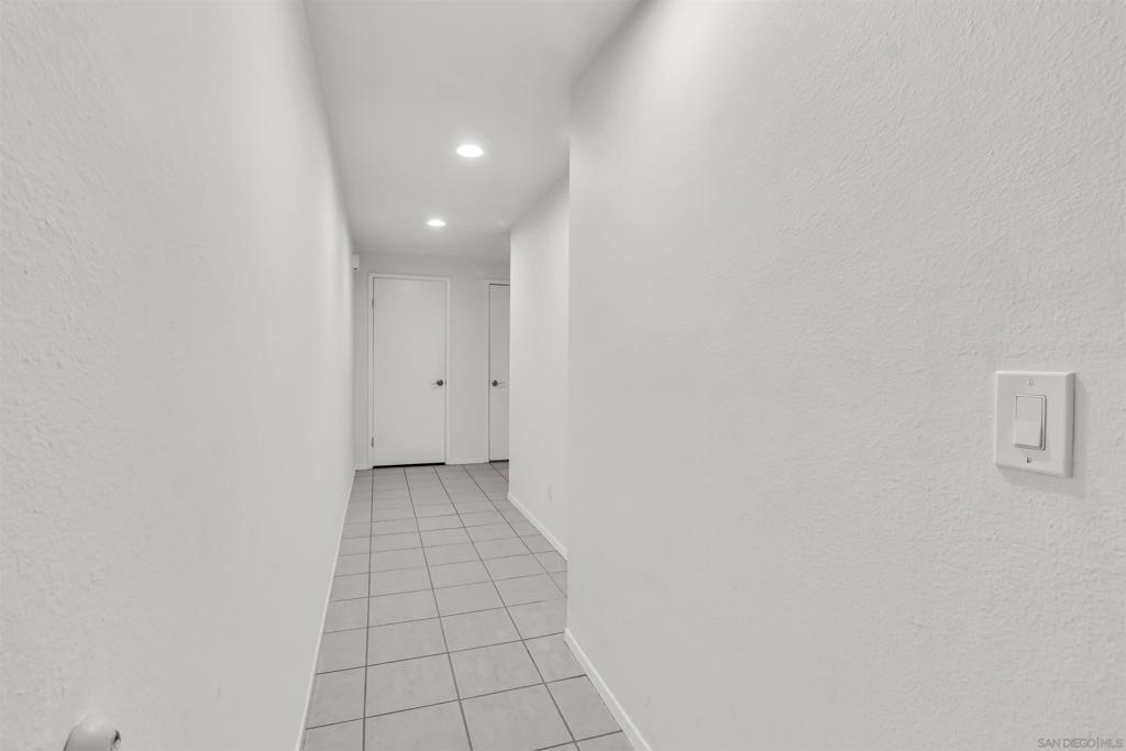 La Costa - Residential