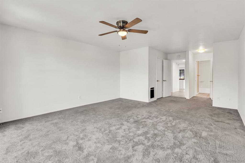 La Costa - Residential