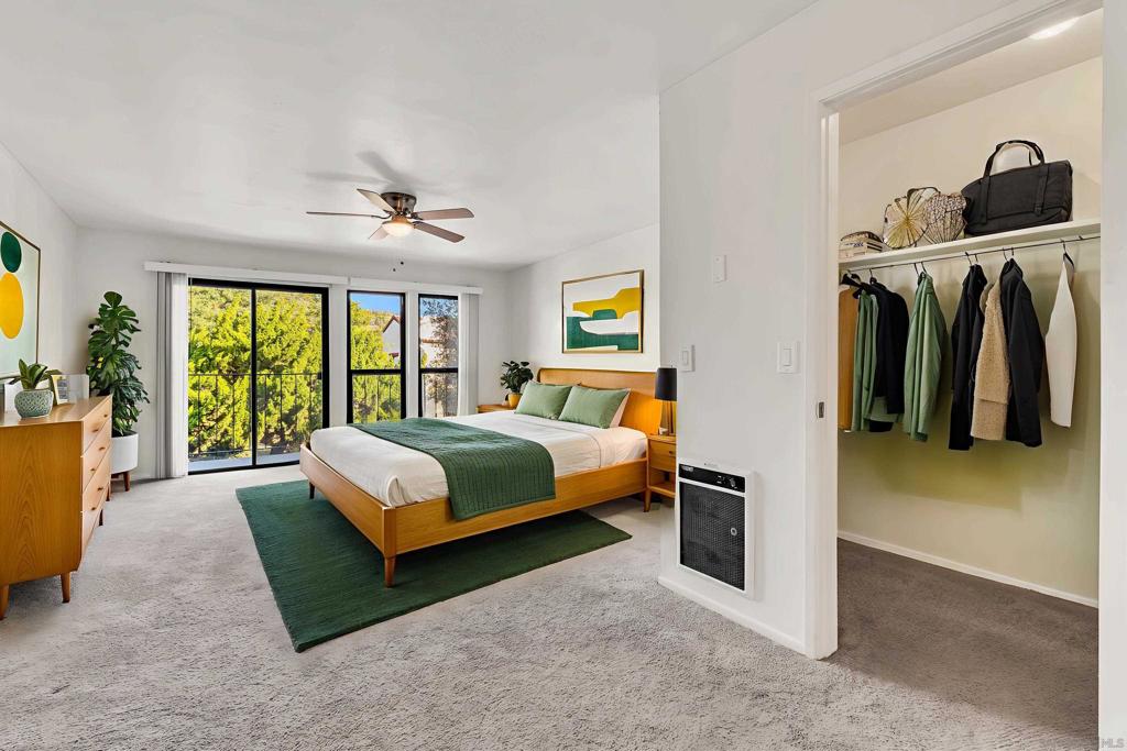 La Costa - Residential