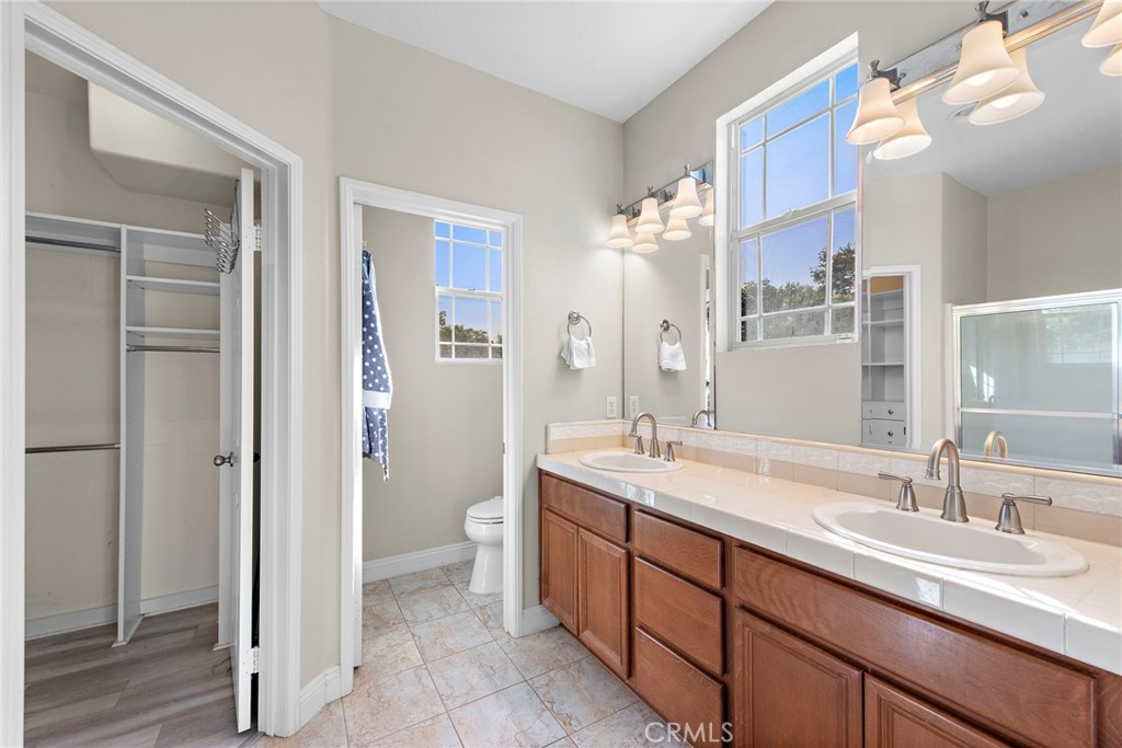 Chambray (CHMB) - Residential Lease