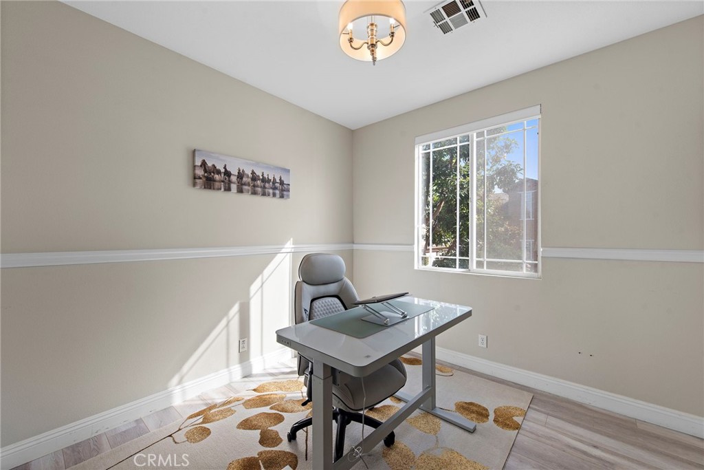 Chambray (CHMB) - Residential Lease