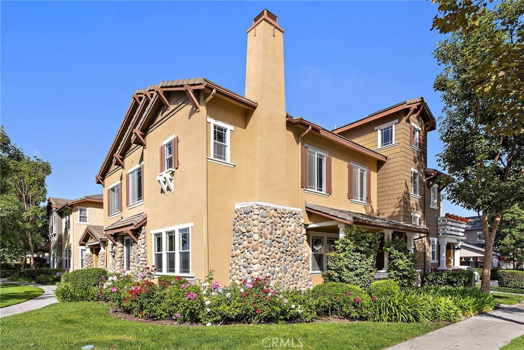 Chambray (CHMB) - Residential Lease