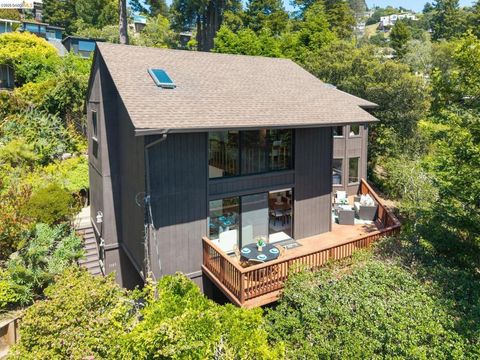 Photo of 1185 Keeler Ave Ave, Berkeley, CA 94708 (MLS # 41133395)