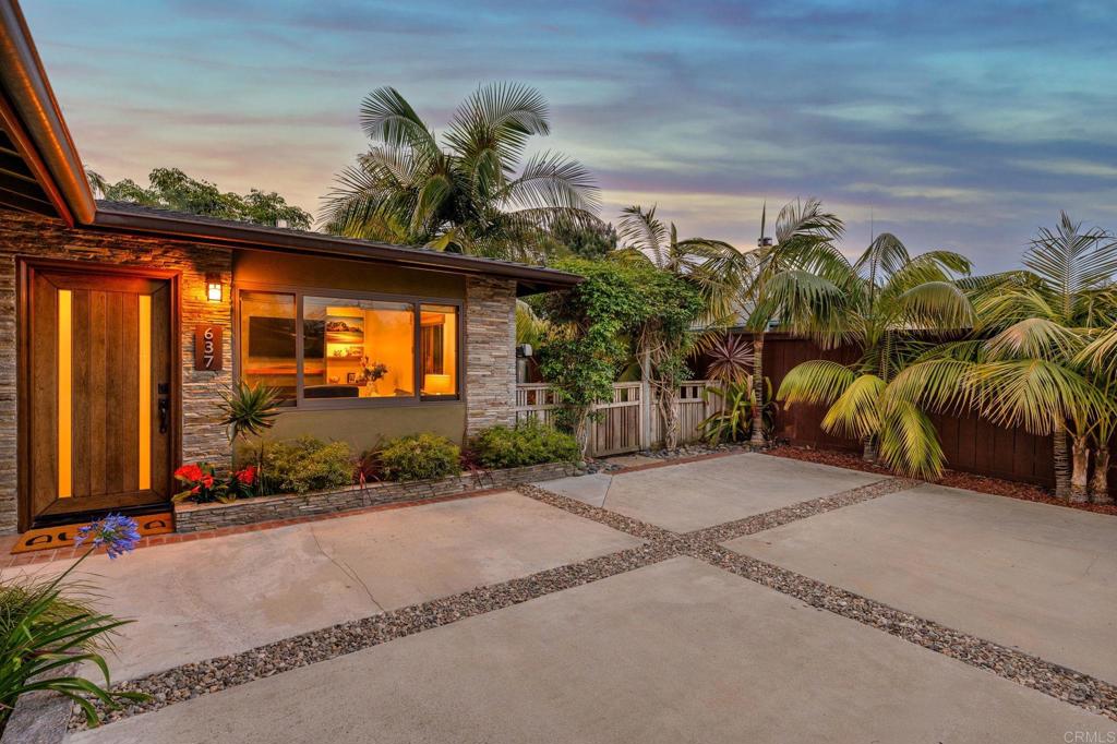 637 Sparta Drive A & B