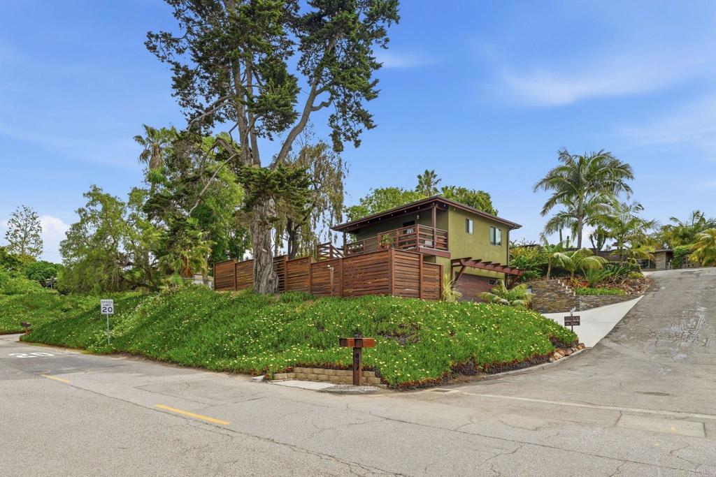 637 Sparta Drive A & B