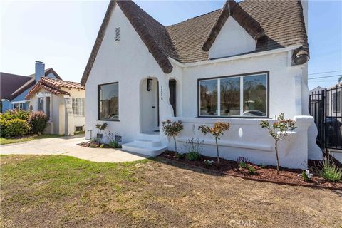 1116 W 80th Street Los Angeles CA 90044