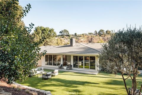 4031 Deerhorn Drive Sherman Oaks CA 91403