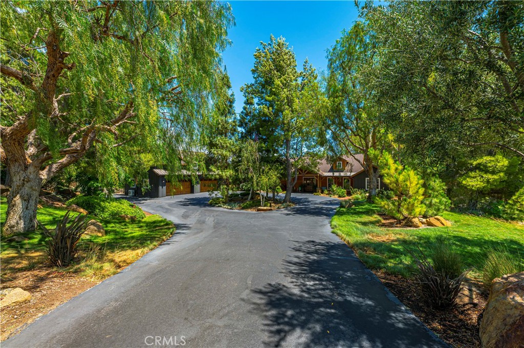 42970 Grace Lane