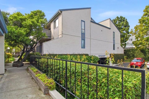 Photo of 853 Woodside Way #133, San Mateo, CA 94401 (MLS # ML82065356)