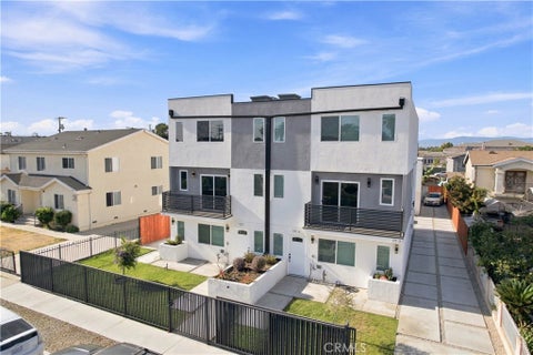 Photo of 135 E 119th, Los Angeles, CA 90061 (MLS # PW26202351)