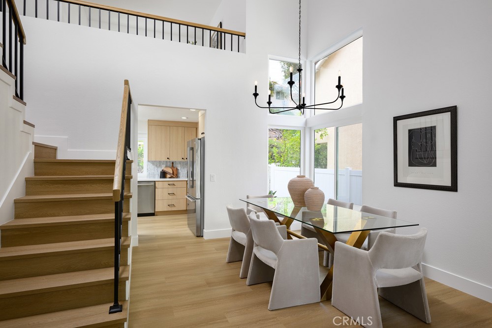 24411 Kings View