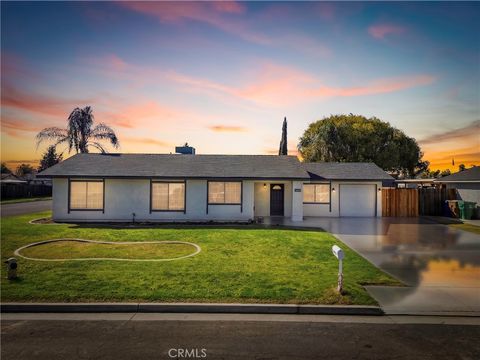Photo of 10801 Paul Ave, Bakersfield, CA 93312 (MLS # NS26054299)
