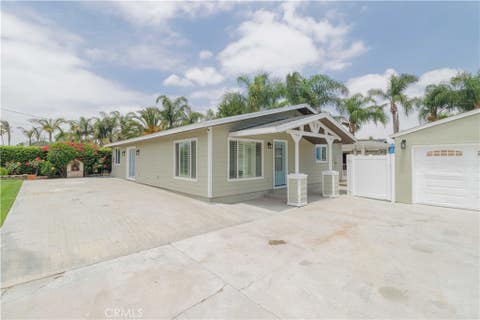 Photo of 10249 Jurupa RD, Jurupa Valley, CA 91752 (MLS # IG26135522)