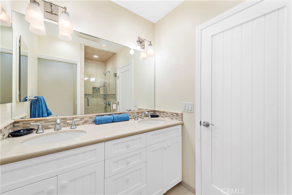 The Village (VIL) - Residential Lease