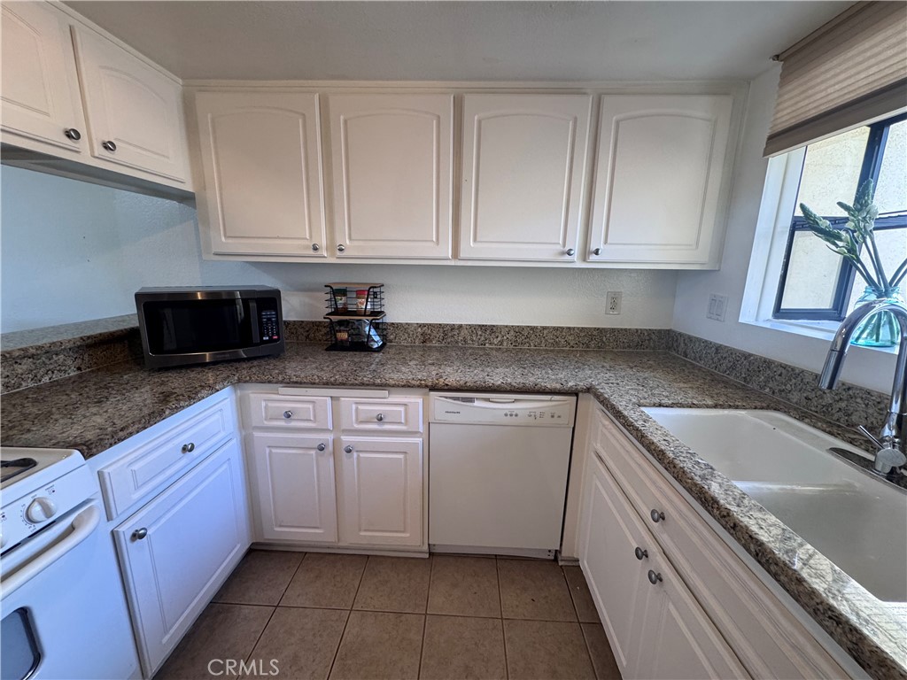 3516 E Ransom Street 303