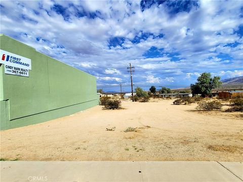 Photo of 5787 Adobe Road, 29 Palms, CA 92277 (MLS # JT25243631) Photo of 5787 Adobe Road, 29 Palms, CA 92277 (MLS # JT25243631)