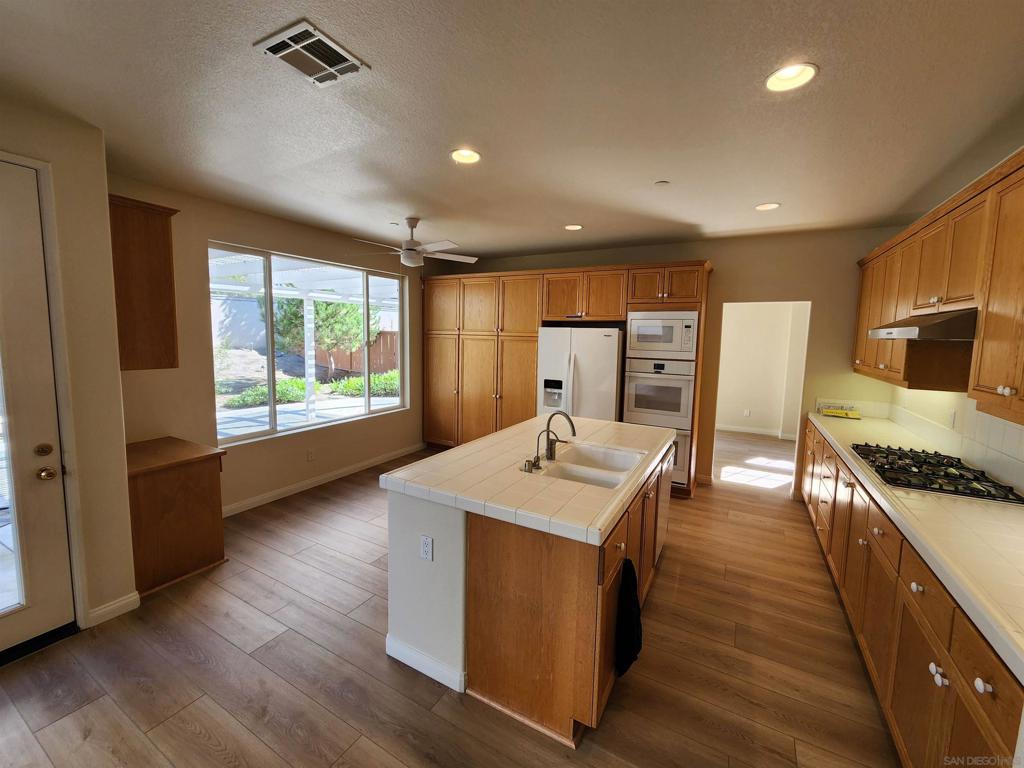 Rancho Bernardo - Residential Lease