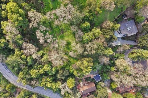 Photo of 145 Foxwood Road Road, Portola Valley, CA 94028 (MLS # ML82037840)
