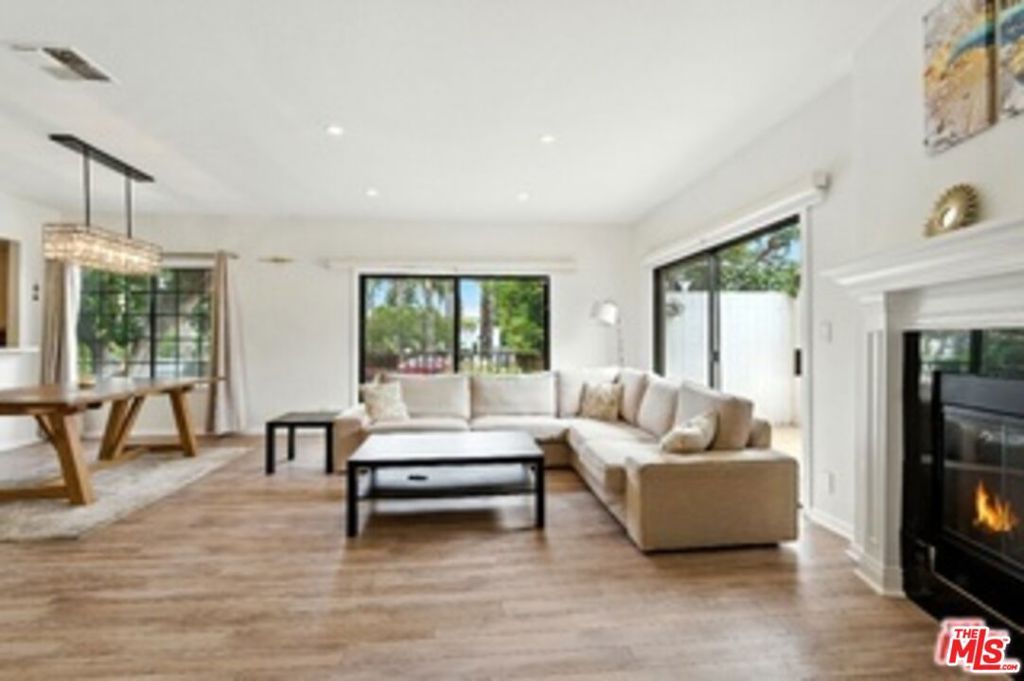 Photo of 1434 19th Street #101, Santa Monica, CA 90404 (MLS # 25613821)