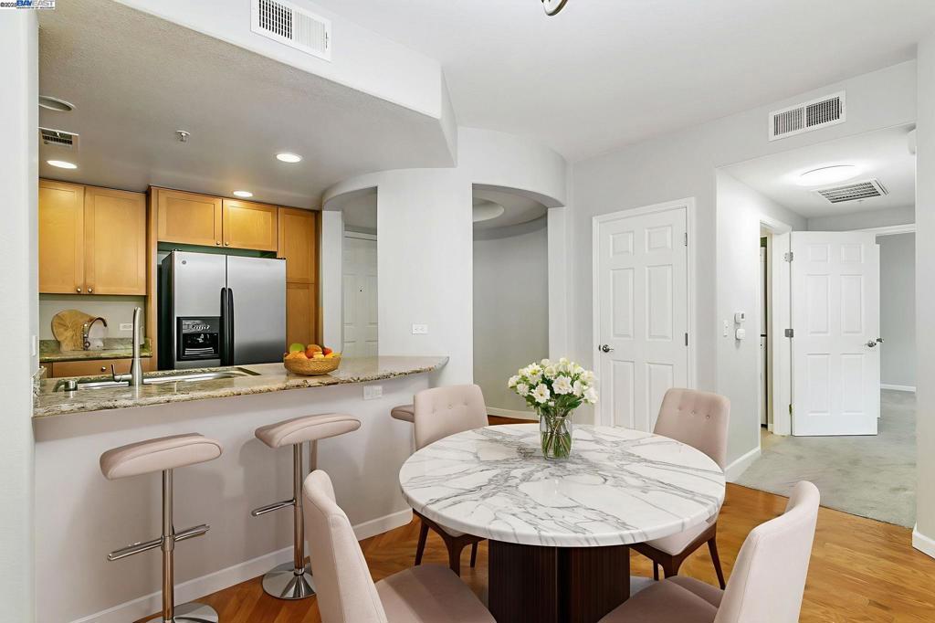 MILPITAS - Residential