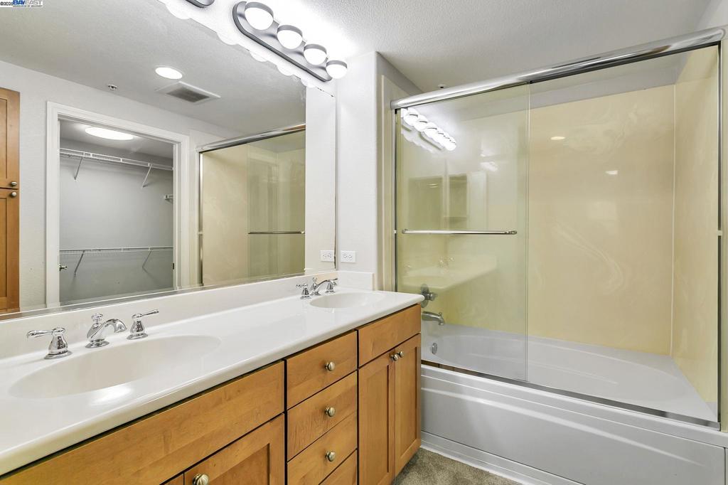 MILPITAS - Residential