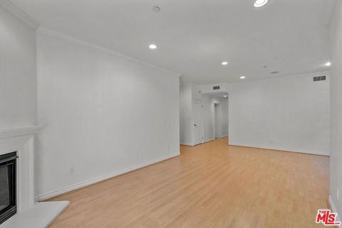Tiny photo for 10633 Eastborne Avenue, Los Angeles, CA 90024 (MLS # 26659783)