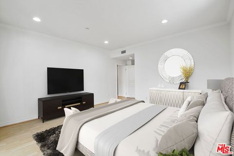 Tiny photo for 10633 Eastborne Avenue, Los Angeles, CA 90024 (MLS # 26659783)