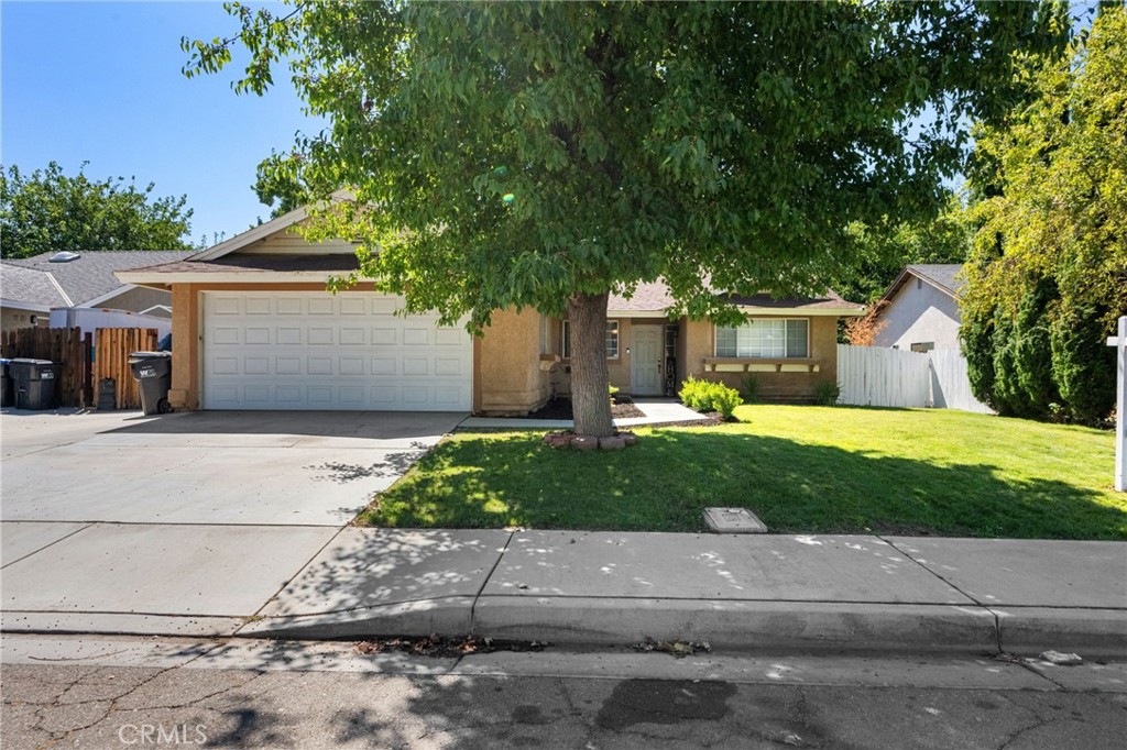 Welcome to 1610 Chino Vista Court, Lancaster, CA 93535 Nestled on a peaceful cul-de-sac in Lancaster, this beautifully rehabbed single-story home offers comfort and convenience in one gorgeous package. Boasting 4 bedrooms and 2 bathrooms across approximately 1,676 sq ft of living space, it’s perfect for growing families, professionals needing a home office, or anyone who appreciates space.
Location Perks:
• Close to downtown Lancaster — enjoy easy access to shops, dining, and all that the city offers.
• Metrolink station just ~2 miles away, making commuting more efficient for those working in other parts of the region (Los Angeles, etc.).
• Excellent local schools: • Discovery Elementary is just a couple of blocks away. • Eastside High School is nearby as well.
• Convenient shopping centers and amenities are within a short drive or even walk in some cases, making errands and leisure easily accessible.