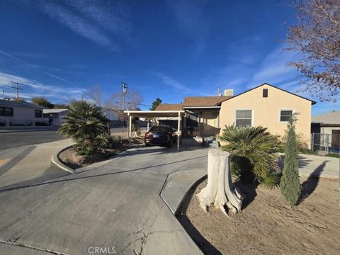 Photo of 716 S 2nd Ave, Barstow, CA 92311 (MLS # HD25276641)