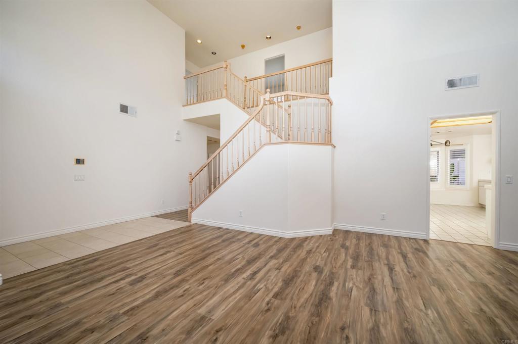 1137 Avenida Sobrina