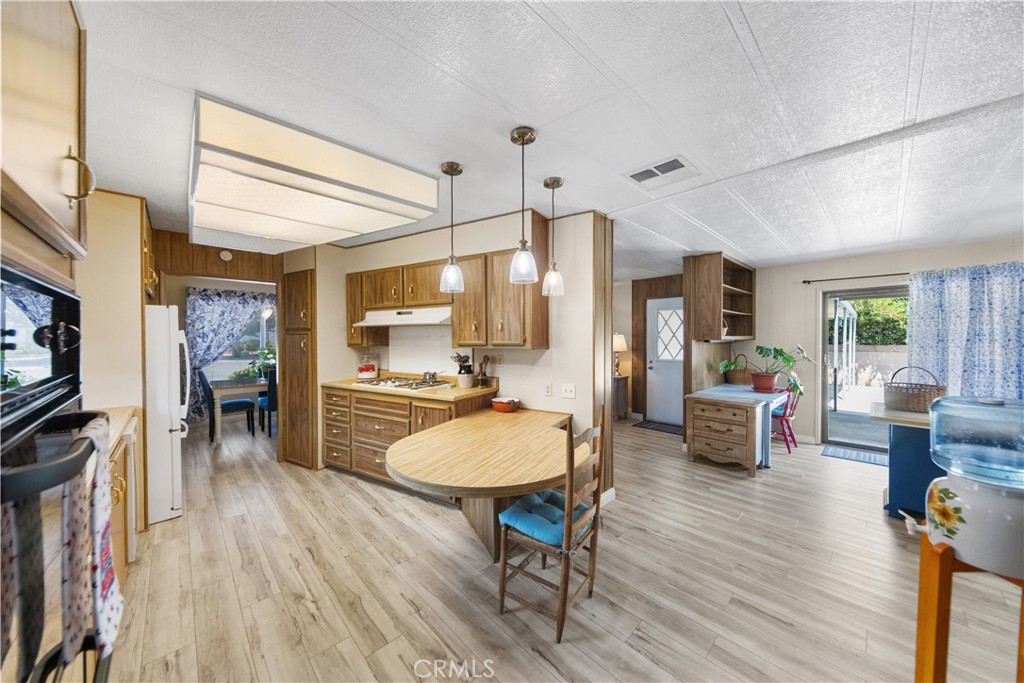 1106 Checkerberry Court