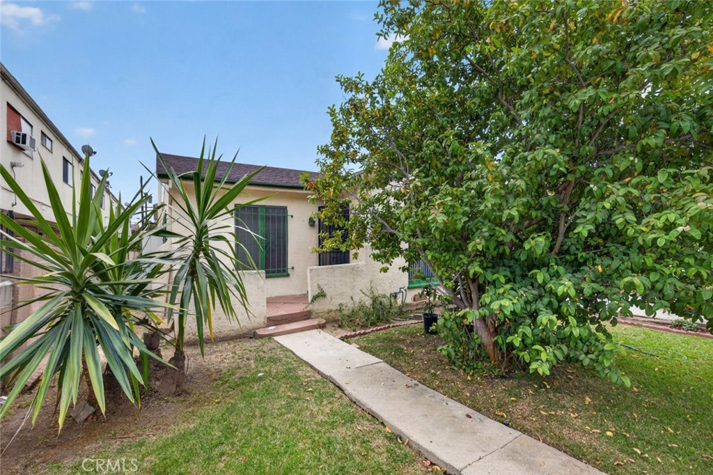 3212 Drew Street