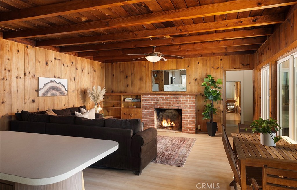 Beach Road Custom (BR) - Residential