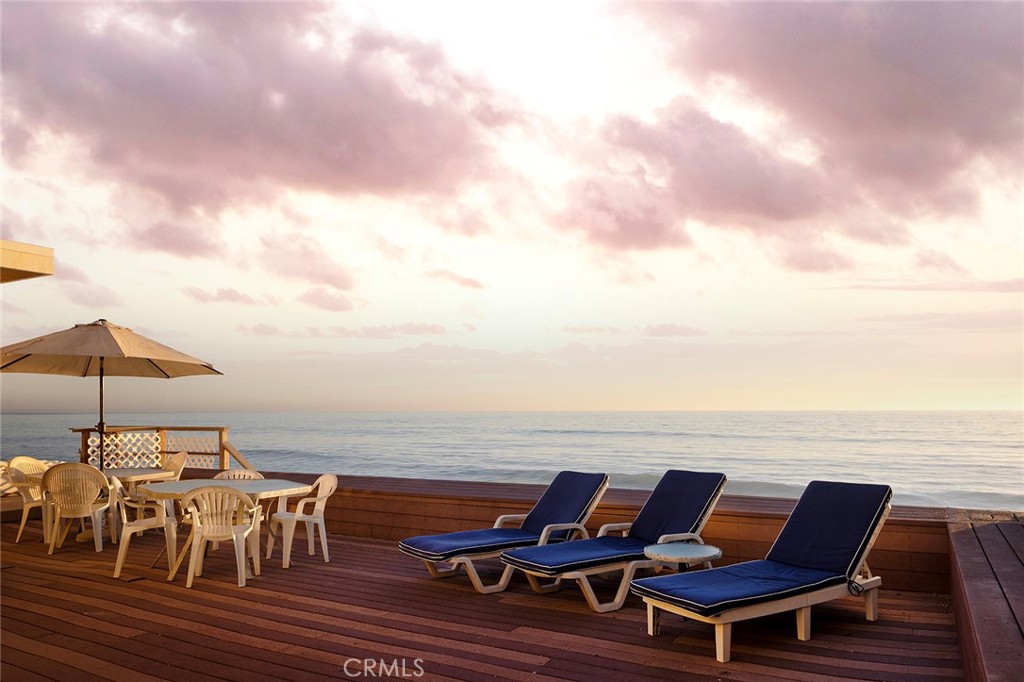 Beach Road Custom (BR) - Residential