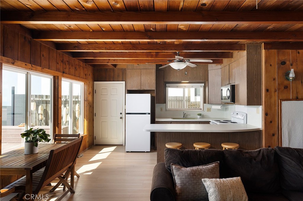 Beach Road Custom (BR) - Residential