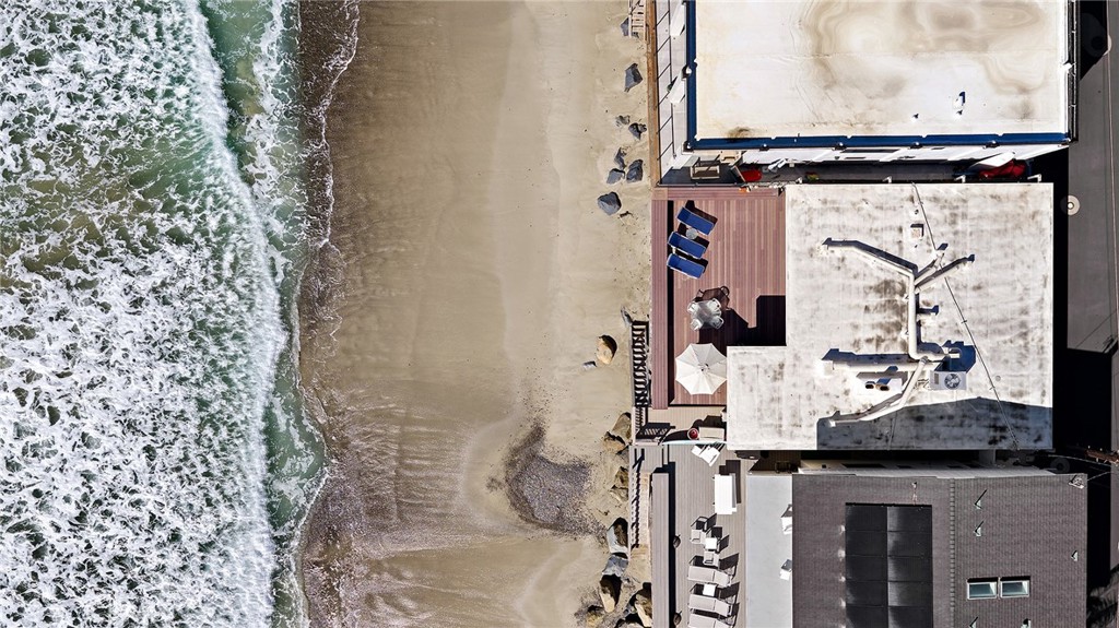 Beach Road Custom (BR) - Residential