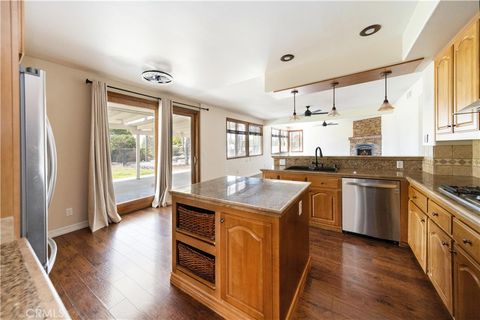 Tiny photo for 30499 Covecrest CIR, Menifee, CA 92584 (MLS # SW26122854)