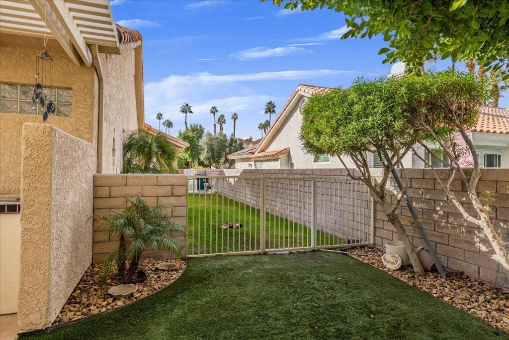 Desert Falls The Lin - Residential