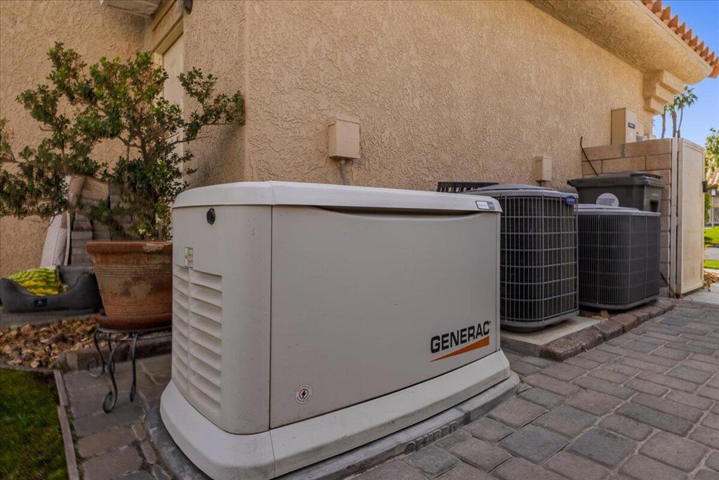 Desert Falls The Lin - Residential