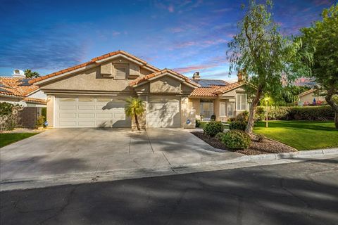 370 Links Drive Palm Desert CA 92211