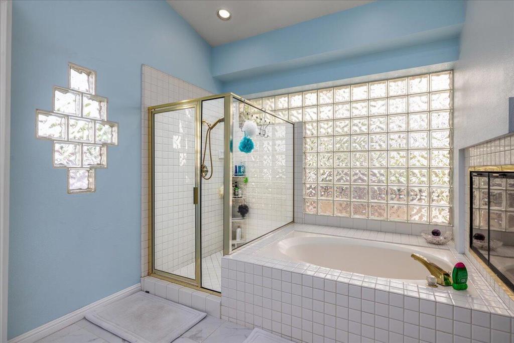 Desert Falls The Lin - Residential