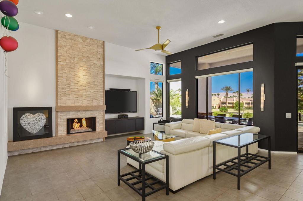 Mission Hills/Stone Ridge - Residential